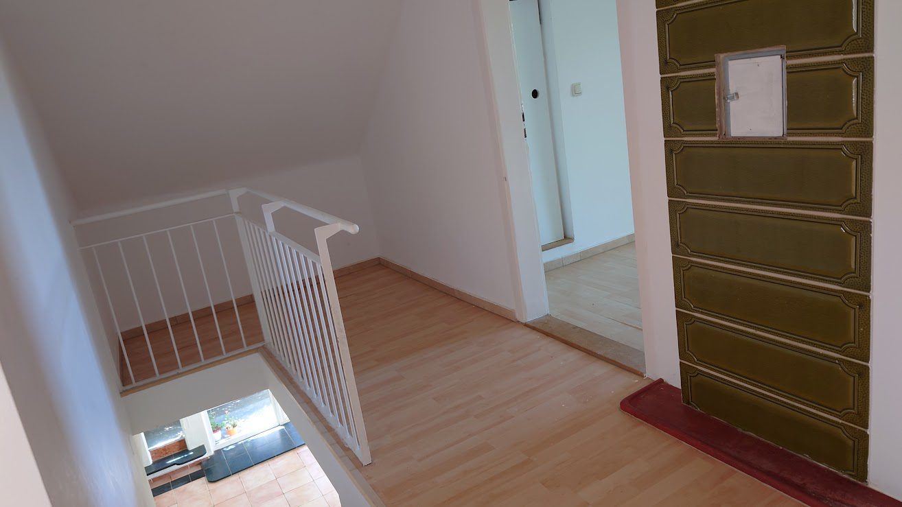 Haus 86 Flur Dachgeschoß