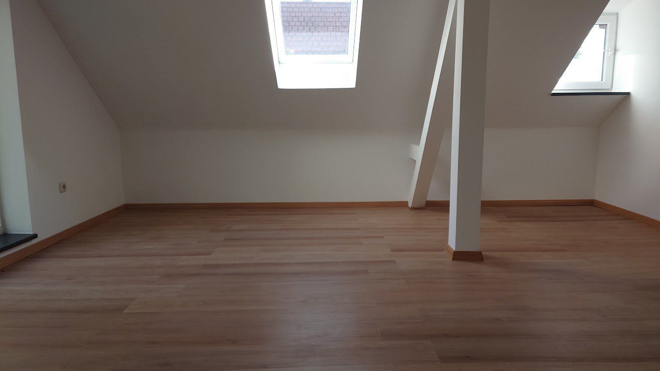 Haus 86 Zimmer rechts Dachgeschoß 2