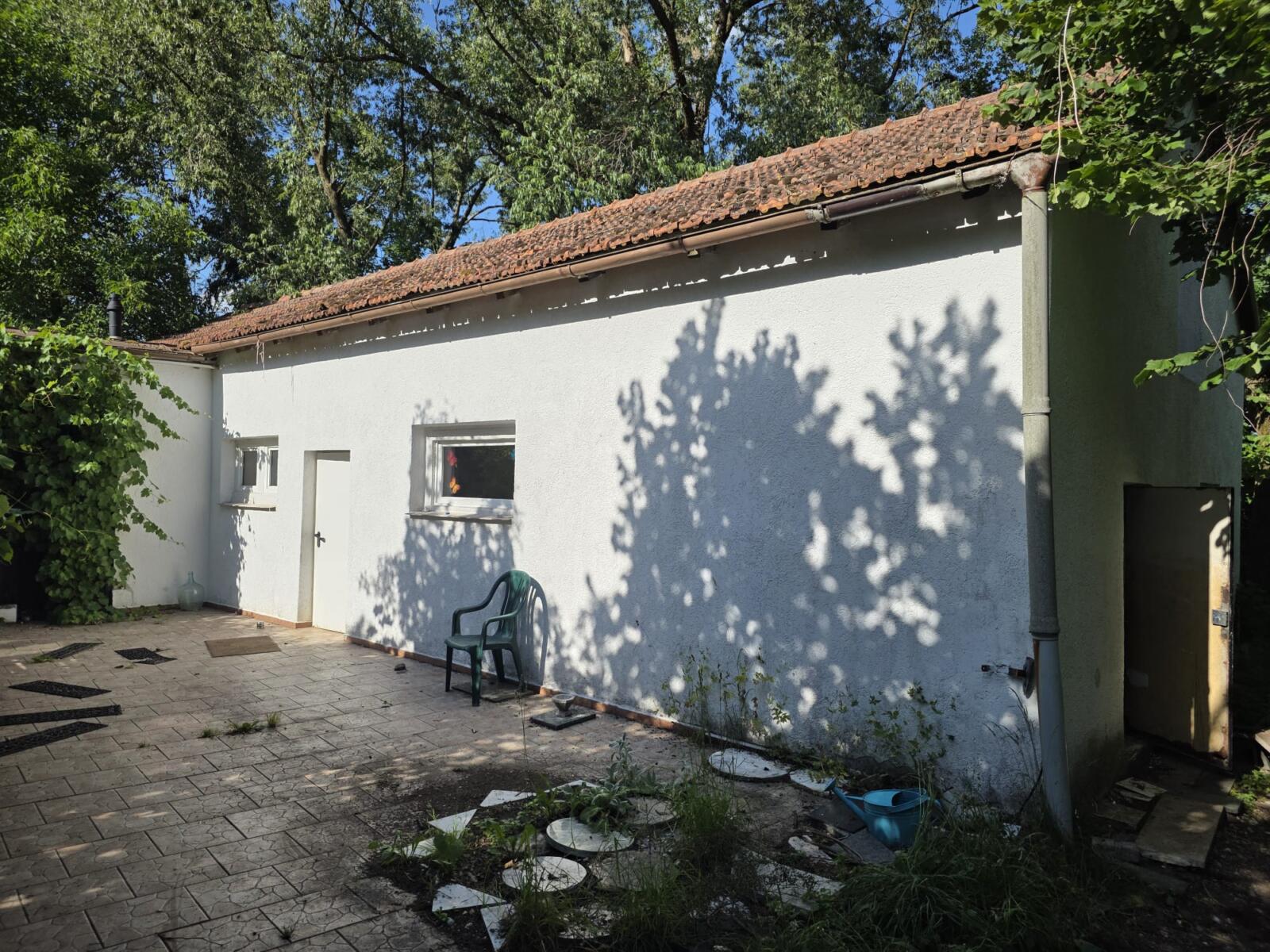 Nebengebäude Haus 86