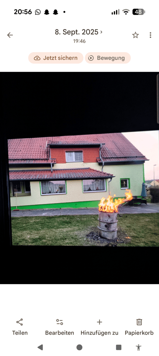 1000047905